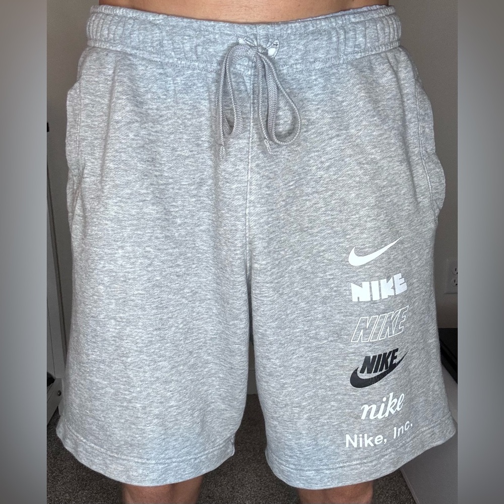 Nike Era’s Logo Men's Gray Shorts
